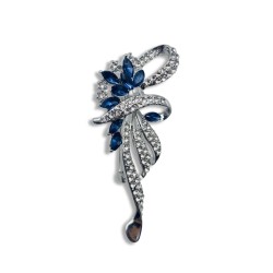 Bouquet brooch
