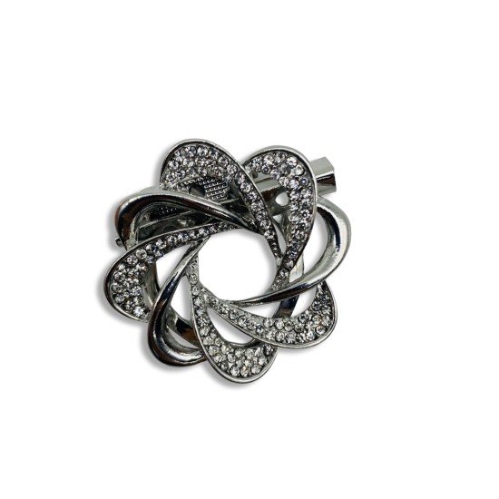 Wind model brooch